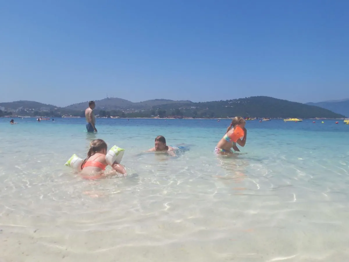 Rruga Gjergj Araniti Apartment Sarande 0*,  Albania