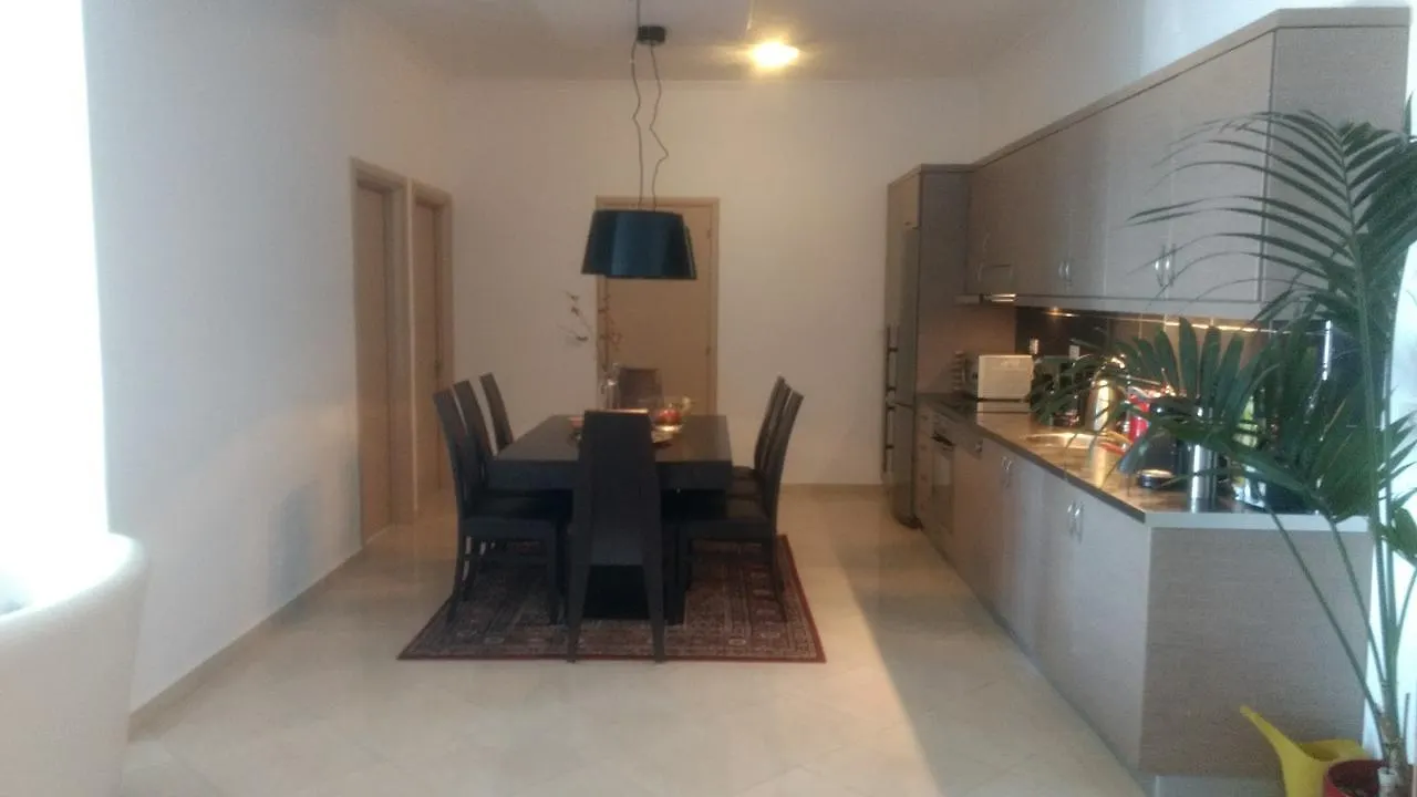 Rruga Gjergj Araniti Apartment Sarande