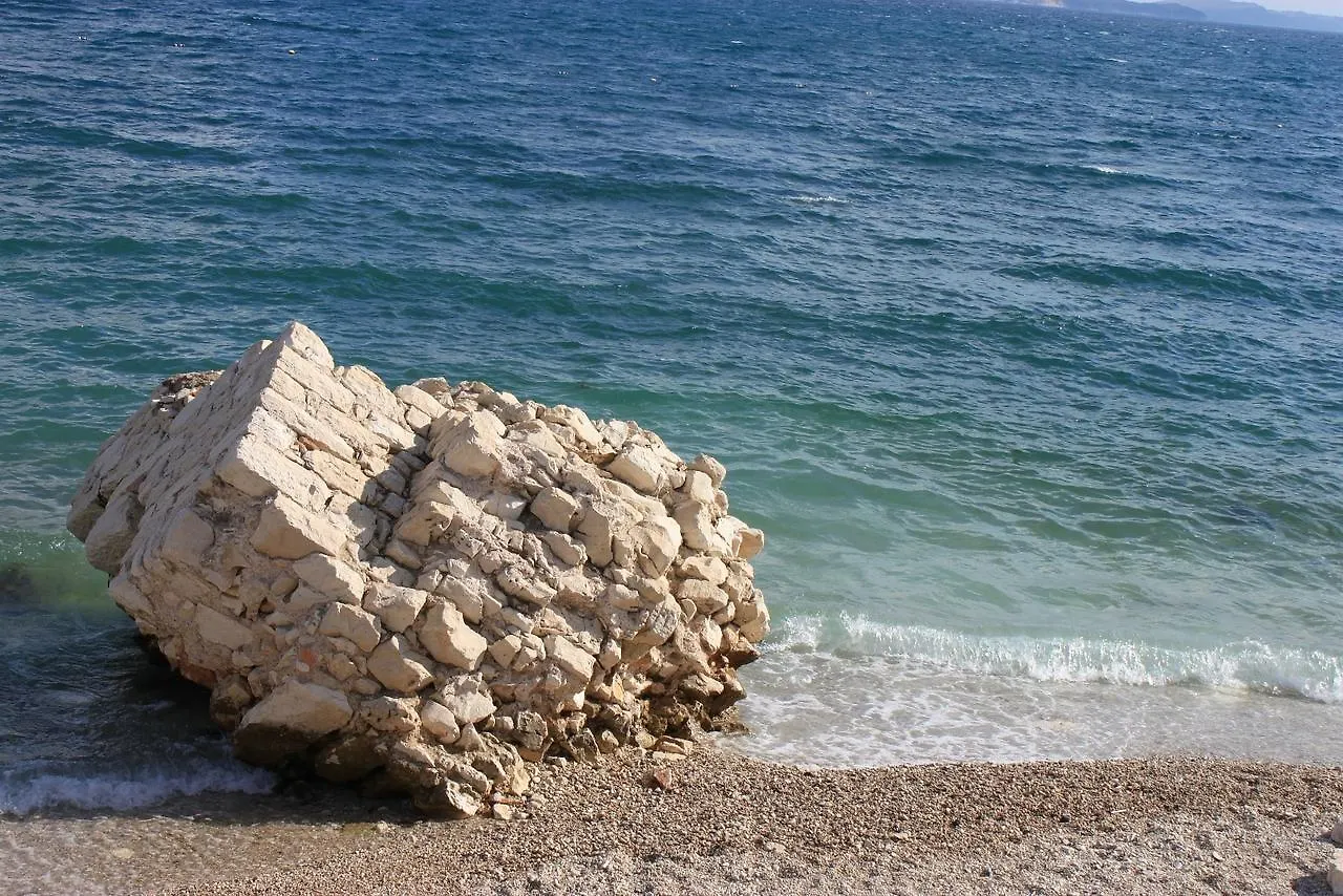 Rruga Gjergj Araniti Apartment Sarande Albania